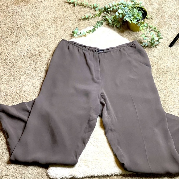 Eileen Fisher Grey Silk W/Fly Front Zip Large Pants - Picture 2 of 6